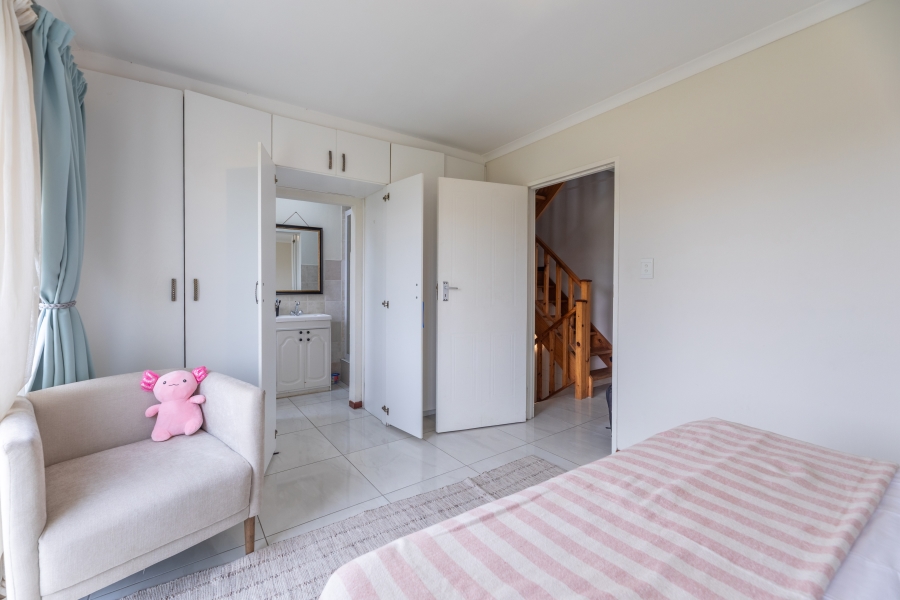 3 Bedroom Property for Sale in Parklands Western Cape